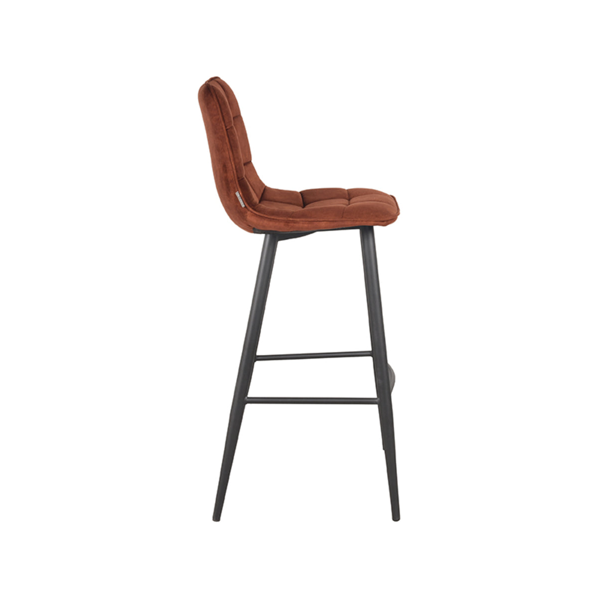 Barkruk Jelt horecahoogte velours rust, zijaanzicht op witte achtergrond