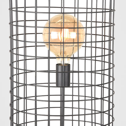 Vloerlamp Solido zwart metaal, detail van het materiaal