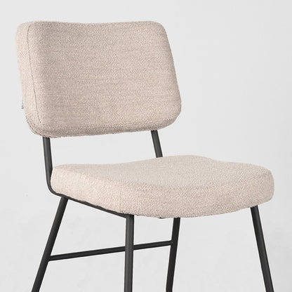Eetkamerstoel Noah | Naturel Bouclé — Zijaanzicht - sfeer