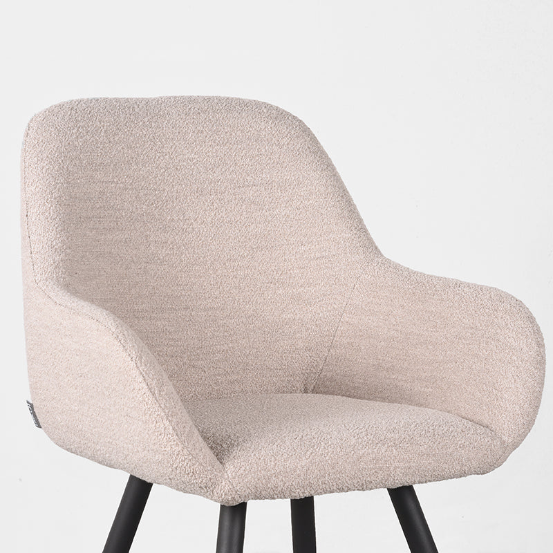 Eetkamerstoel Fender naturel bouclé, detail van het materiaal