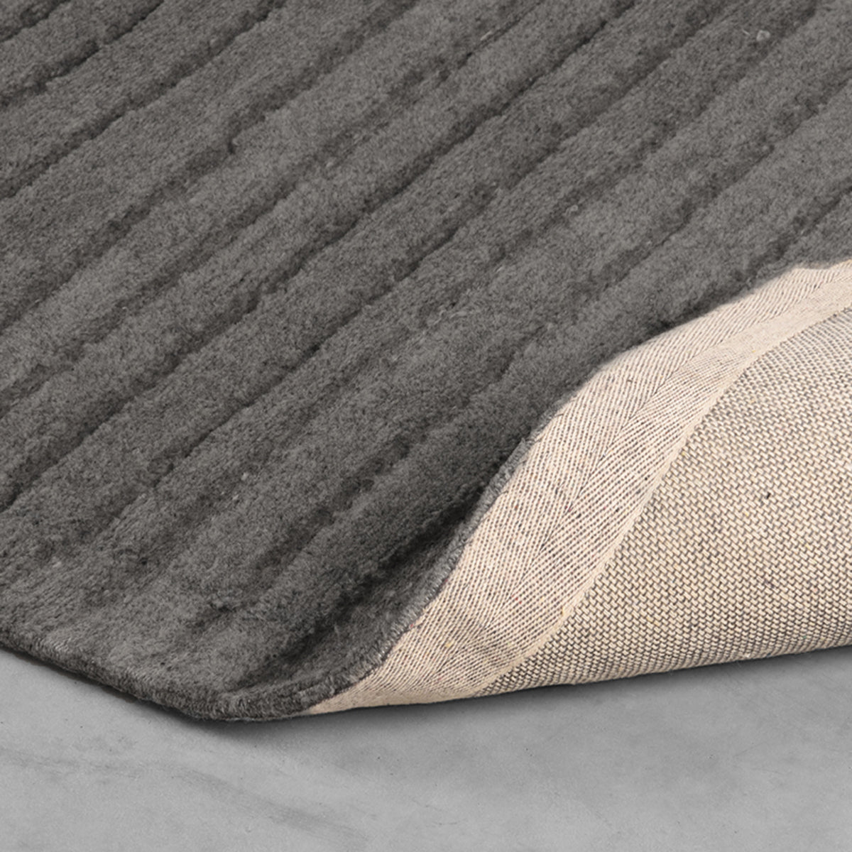 Vloerkleed Luxy | Antraciet Wol | 160x230 cm — Detail