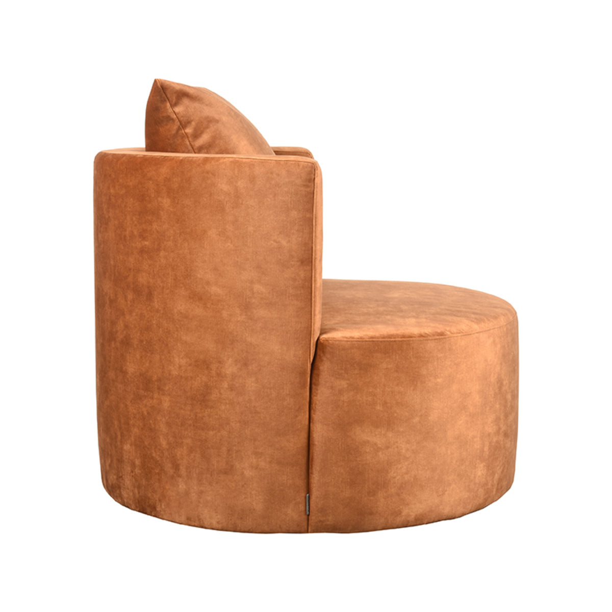Fauteuil Evy velours oker, zijaanzicht op witte achtergrond
