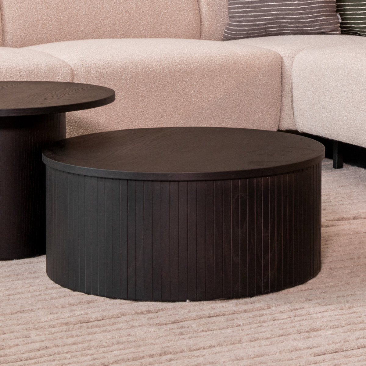 Salontafel Oliva | Zwart Eikenhout | Ø70cm — Algemene Sfeerfoto