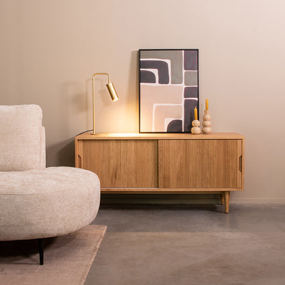 TV-Meubel Jule naturel eikenhout, vooraanzicht in een interieur