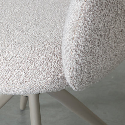 Eetkamerstoel Kimball | Naturel Bouclé | Taupe Onderstel — Detail