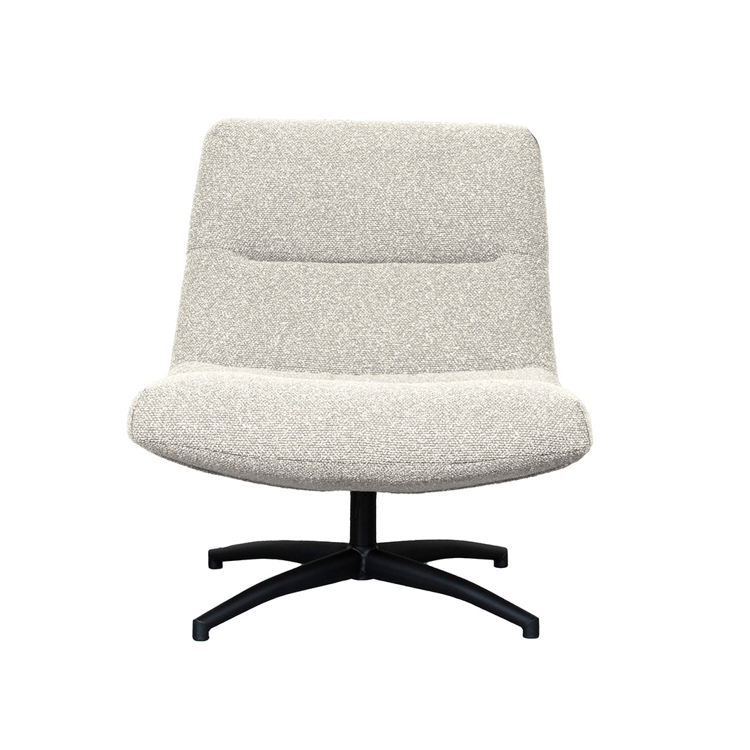 Fauteuil Calix naturel bouclé, vooraanzicht op witte achtergrond