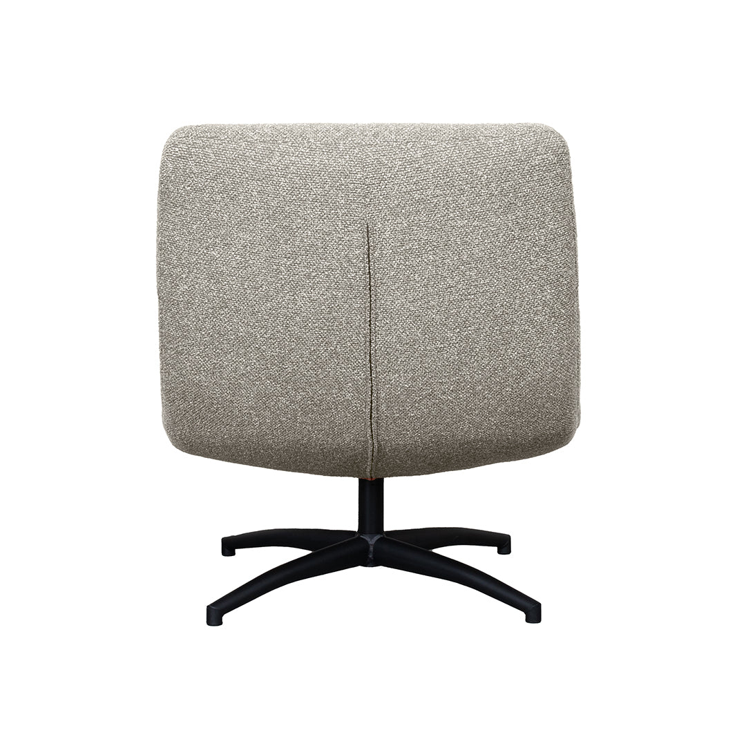 Fauteuil Calix grijs bouclé, achteraanzicht op witte achtergrond