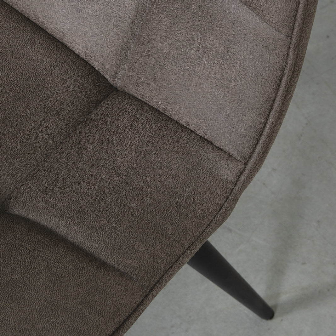 Eetkamerstoel Bistro donkergrijs micro suede, detail van het materiaal