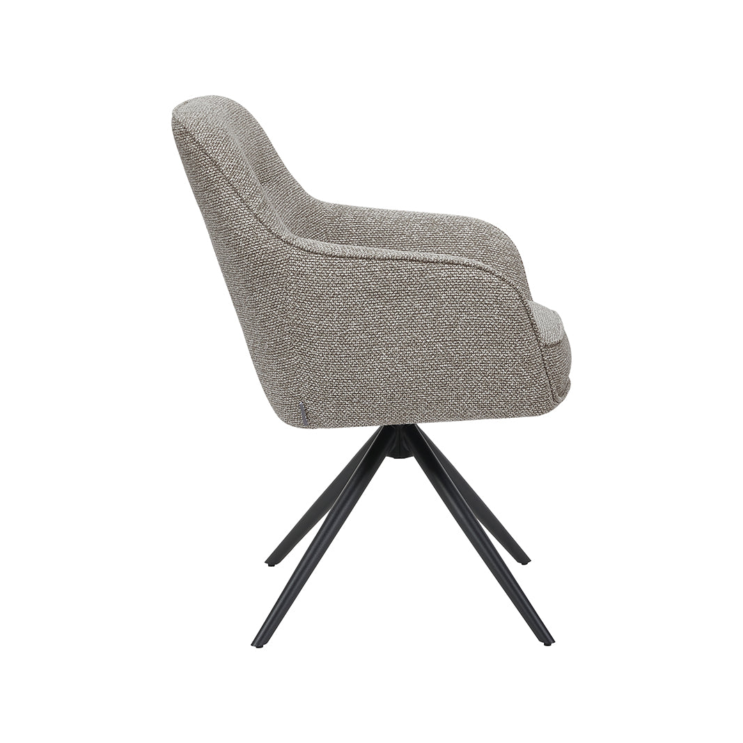 Eetkamerstoel Akira beige bouclé, zijaanzicht op witte achtergrond