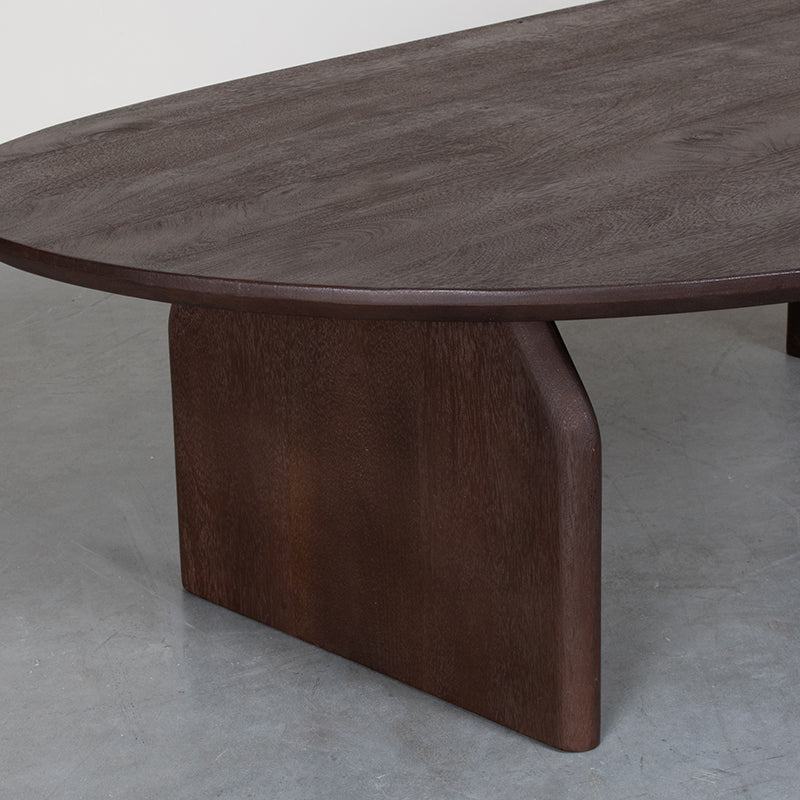 Salontafel Cooper bruin mangohout, detail van het materiaal