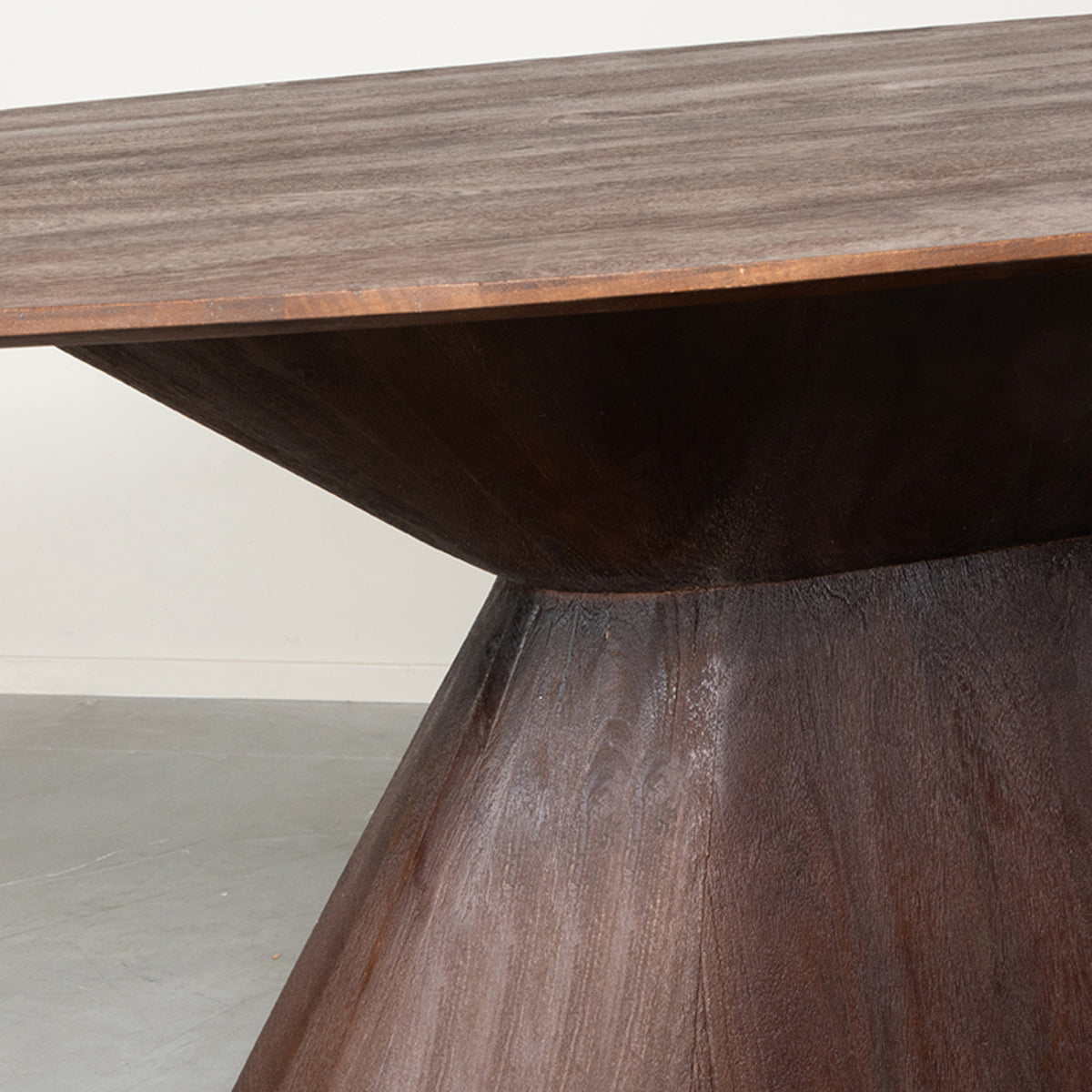 Eettafel Jagger | Bruin Mangohout — Detail