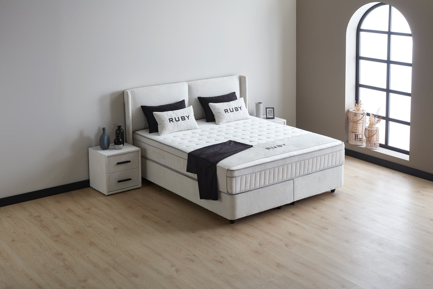 Bed Ruby - foto 3