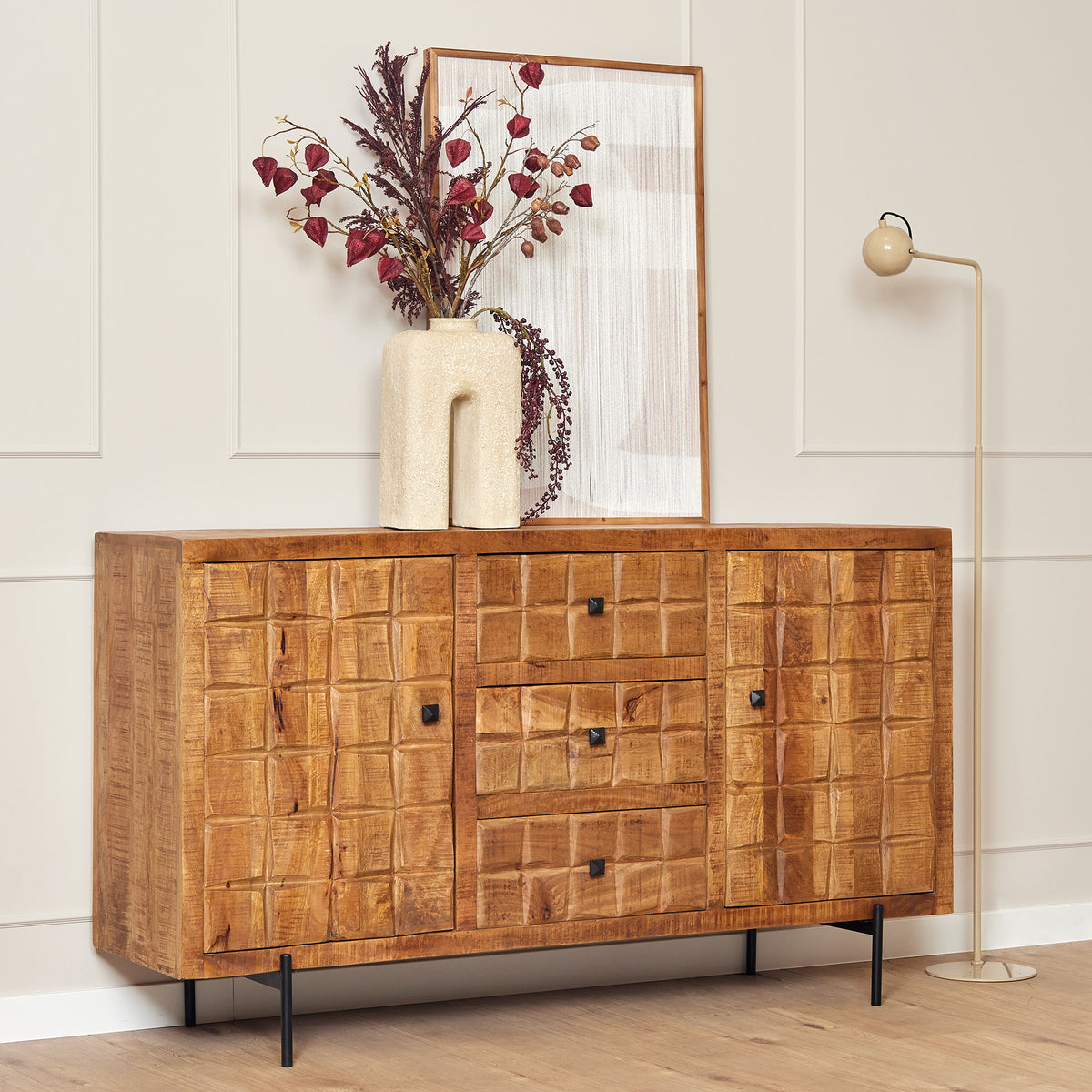 Dressoir Brandy, vooraanzicht in een interieur