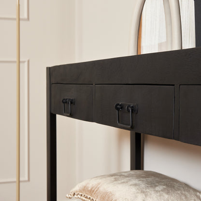 Sidetable Britt mangohout zwart, detail van het materiaal