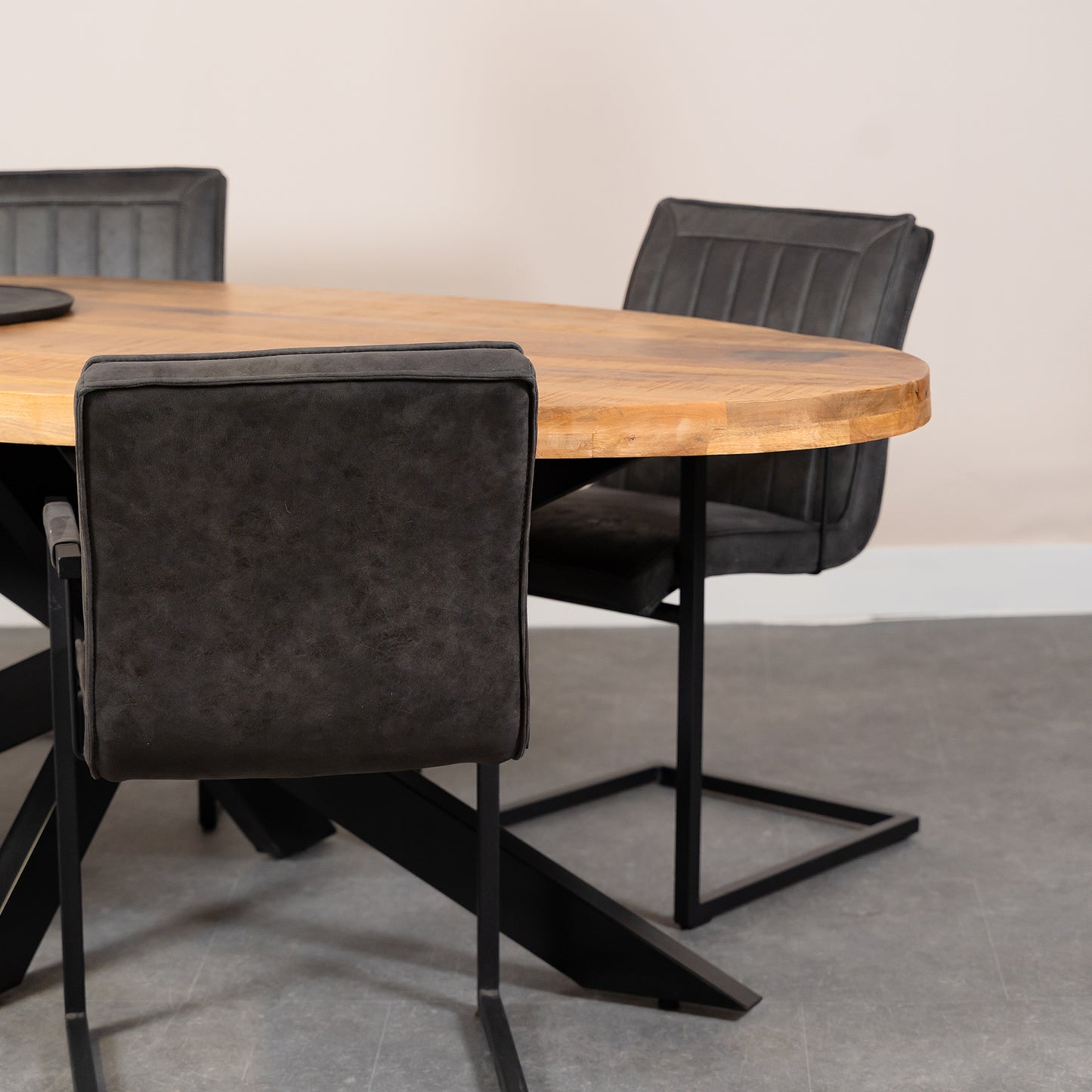 ovale eettafel freya mangohout