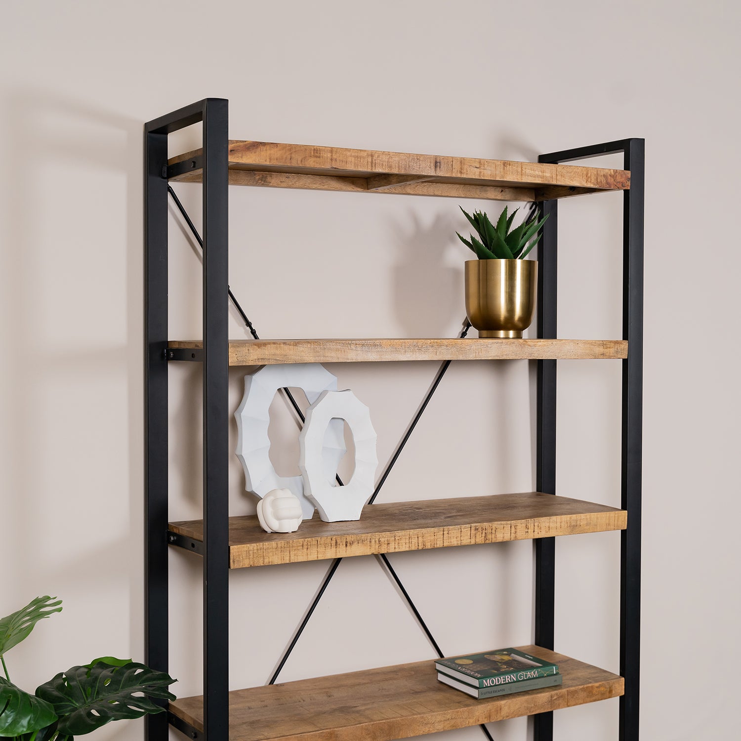 kast britt mangohout