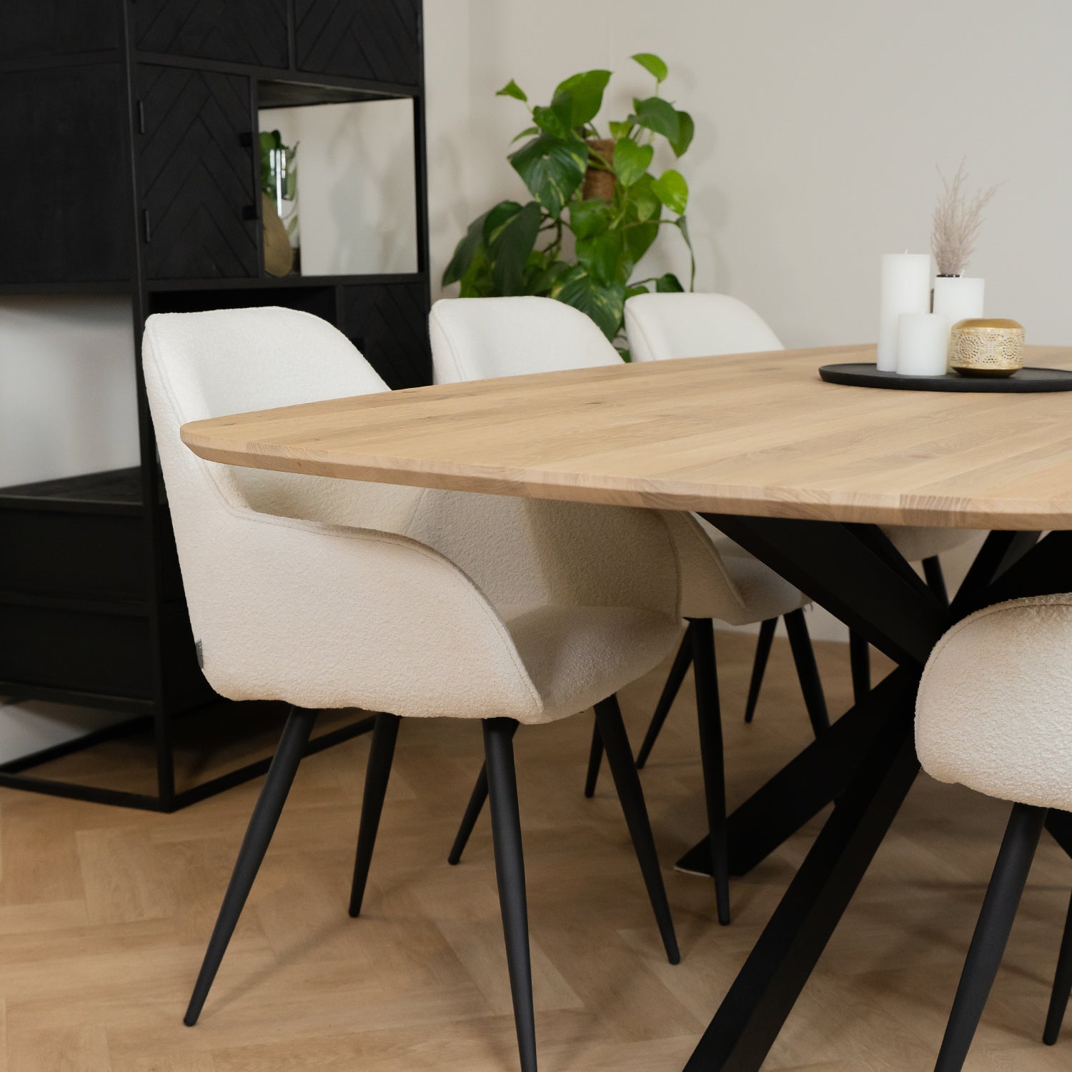 eetkamerstoel fer aan eetafel eikenhout basic meubelbaas