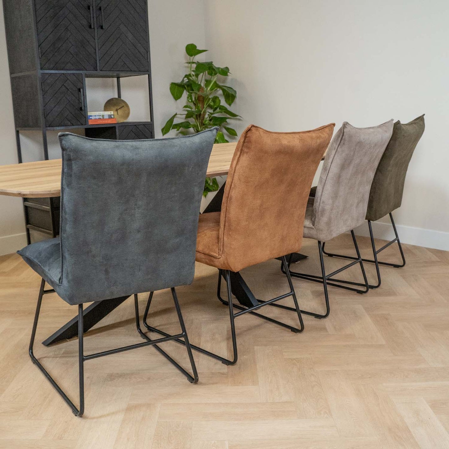 industriele eetkamerstoelen ivo clyde