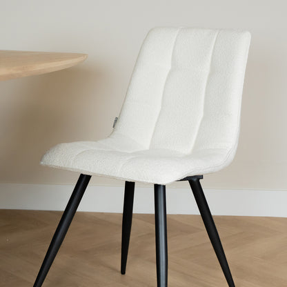 witte bouclé eetkamerstoel