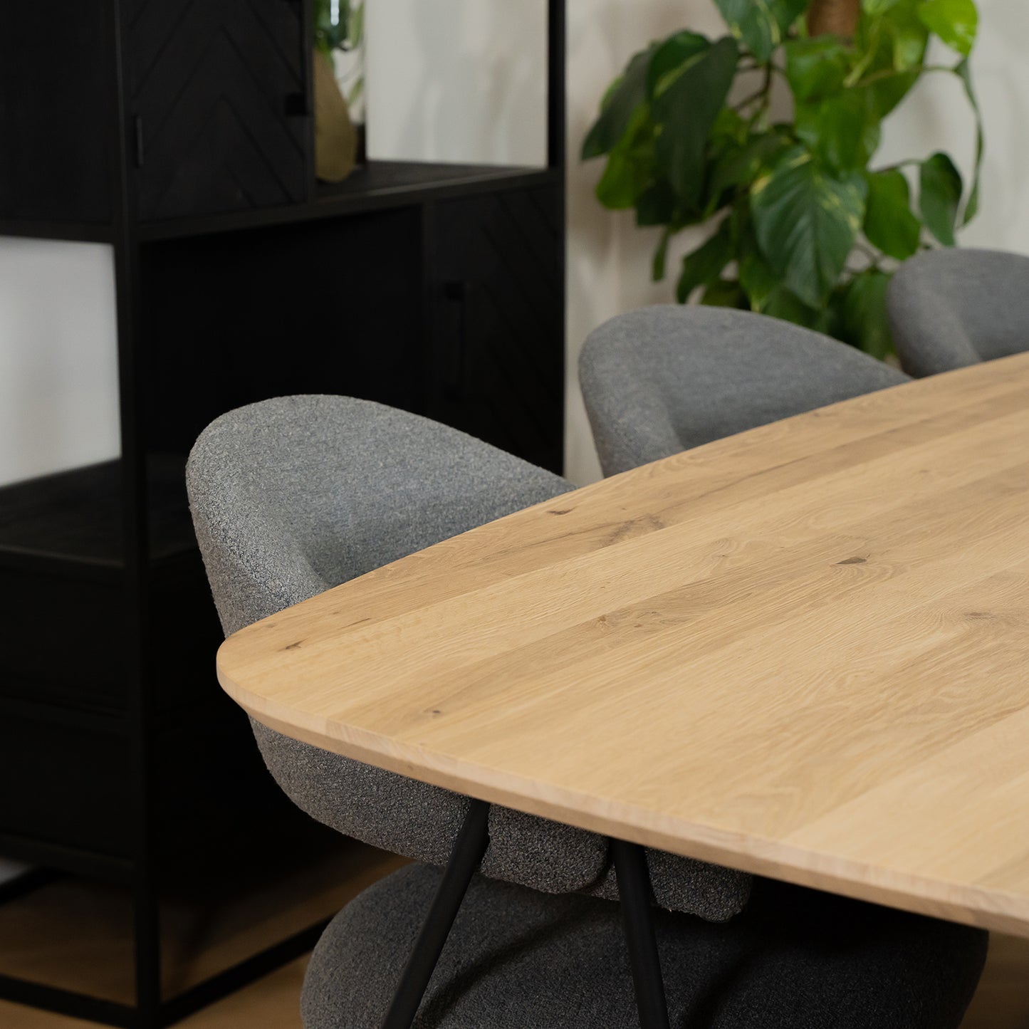 Eetkamerstoel Lowen Grijs Bouclé