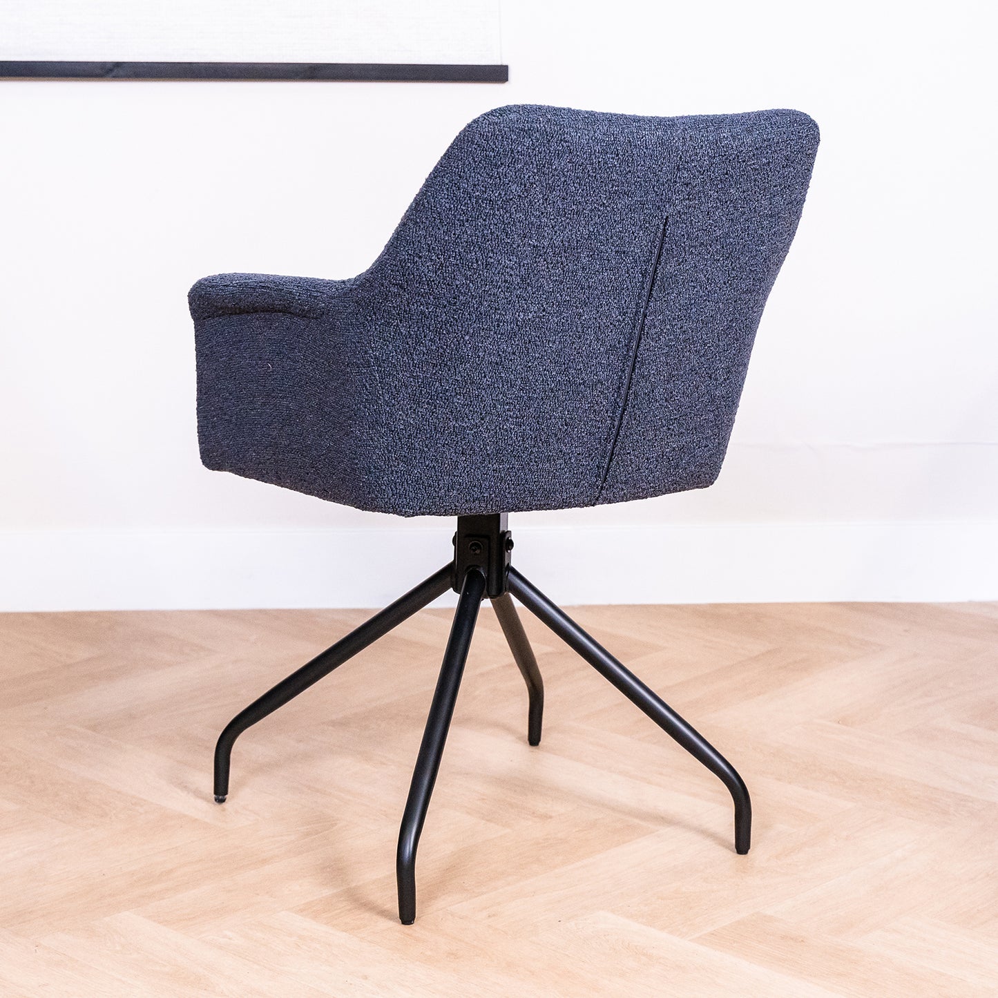 draaibare eetkamerstoel ortana met bouclé stof stoelen 