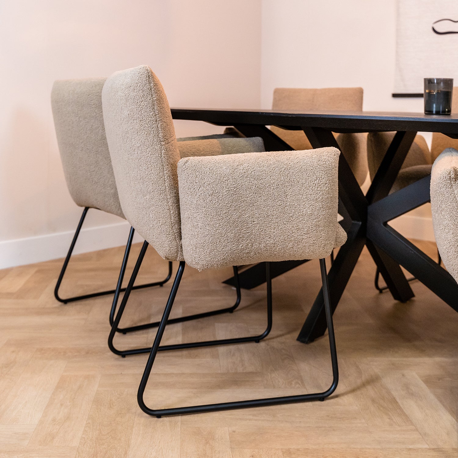 eetstoel dante teddy stof in verschillende kleuren