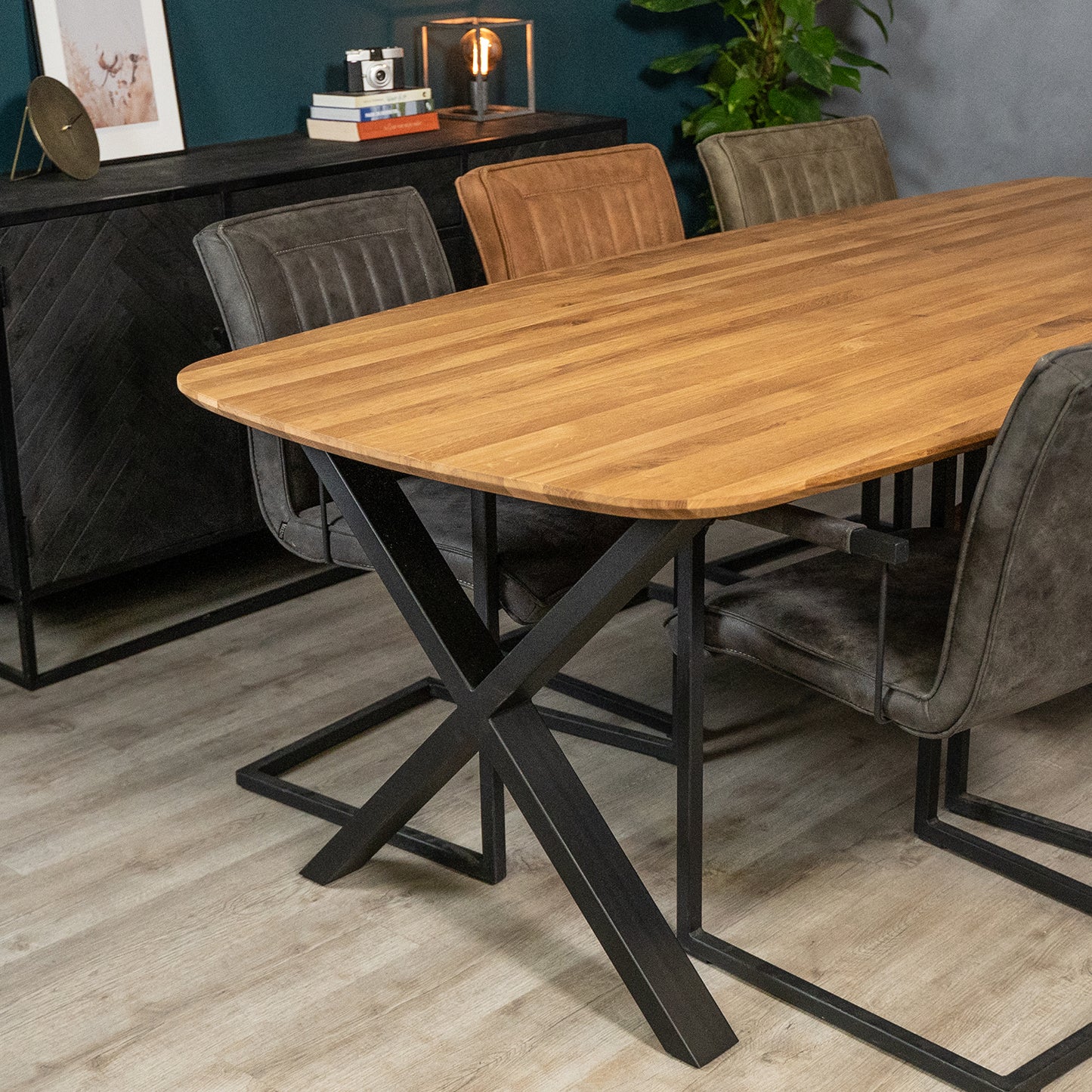 Eettafel Mia | Eikenhout | Geolied