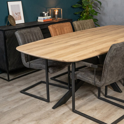 Eettafel Mia | Eikenhout | Basic