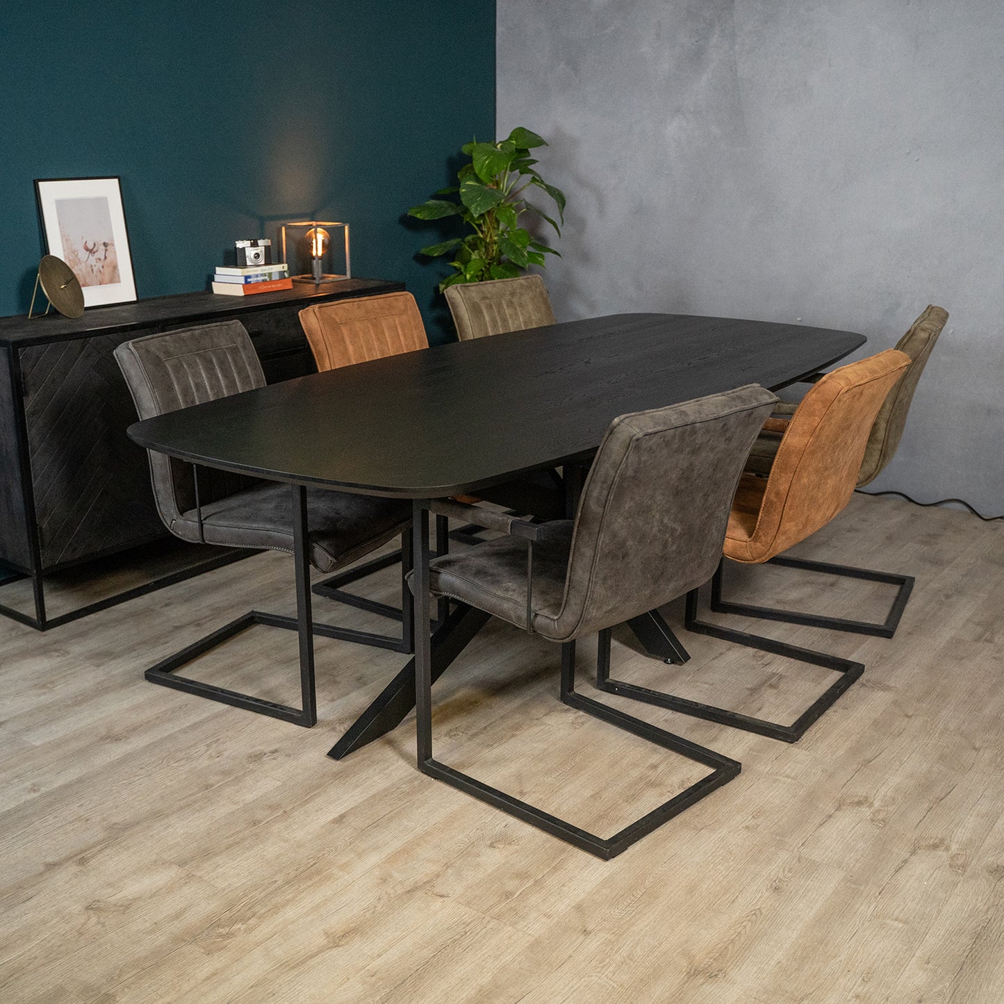 Eettafel Mia | Eikenhout | Zwart