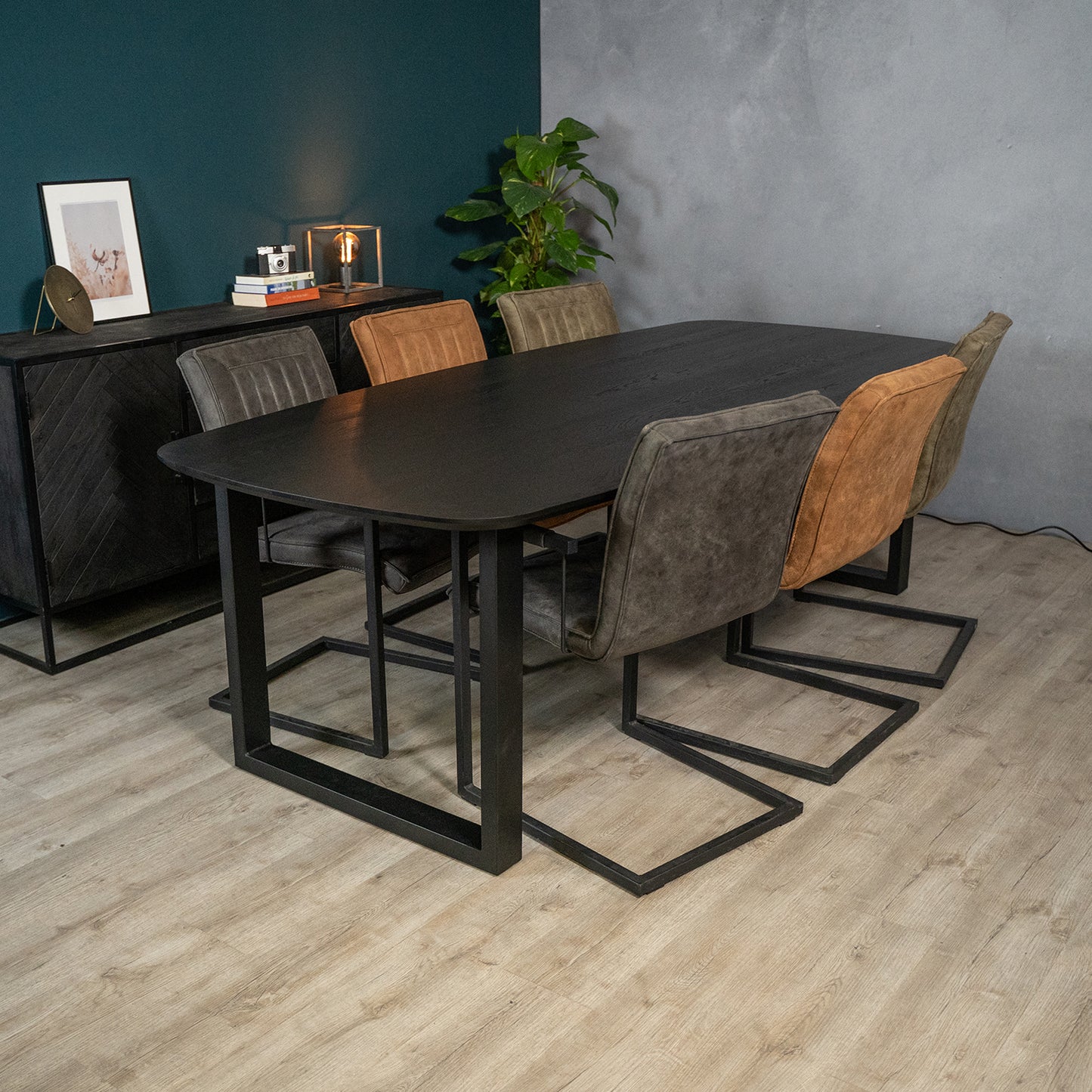 Eettafel Mia | Eikenhout | Zwart