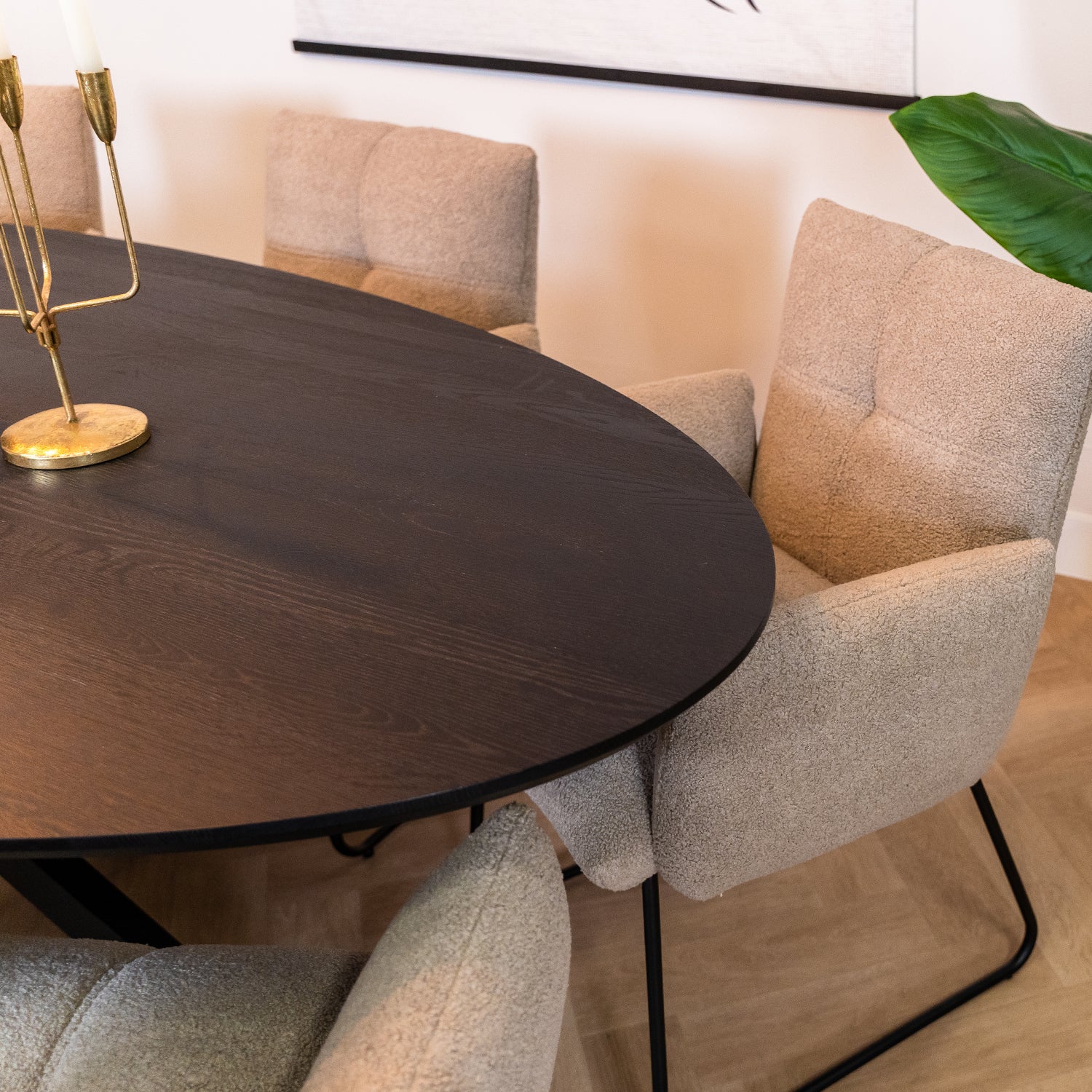 zwarte eettafel ovaal eikenhout