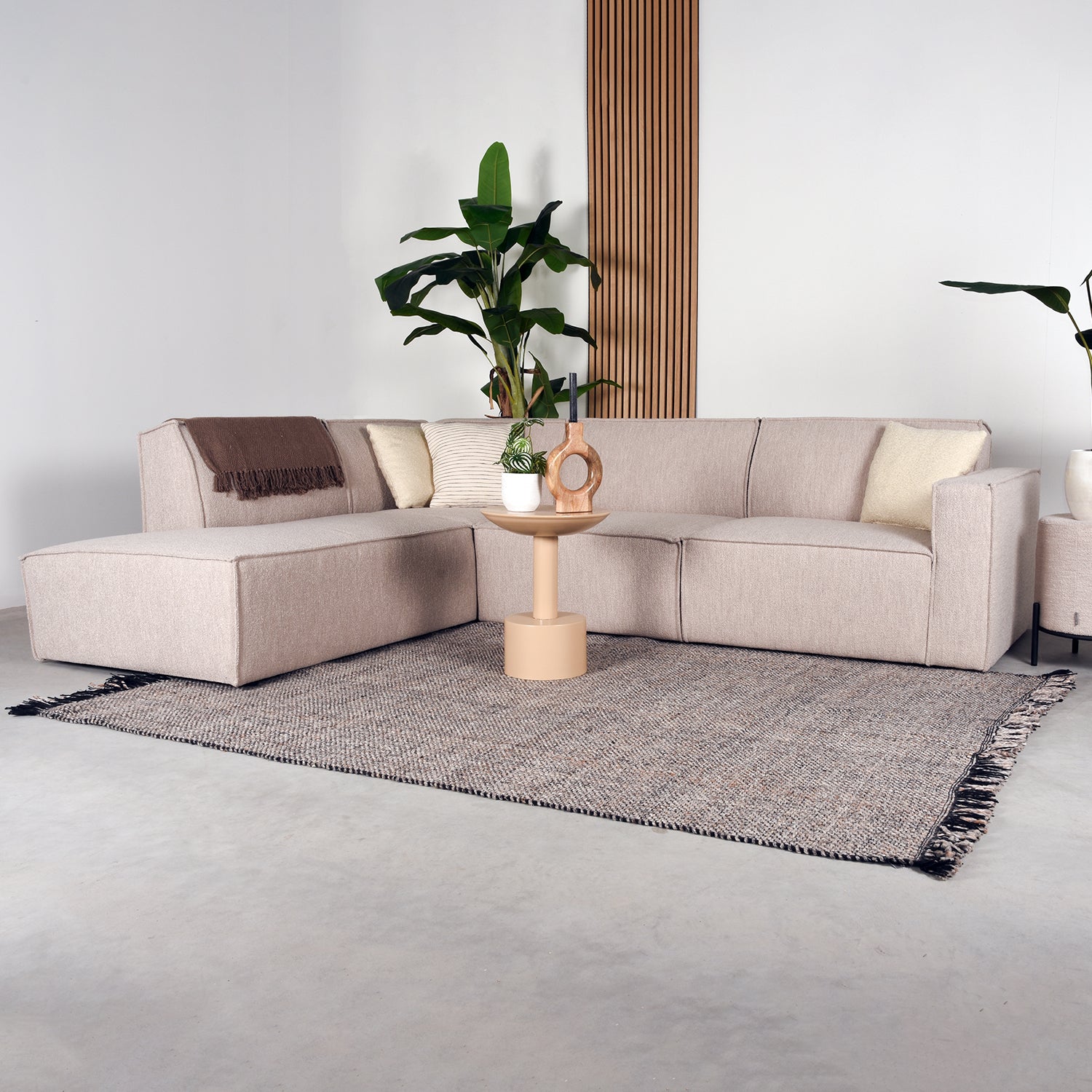 MeubelBaas-hoekbank-boucle-kay-label51