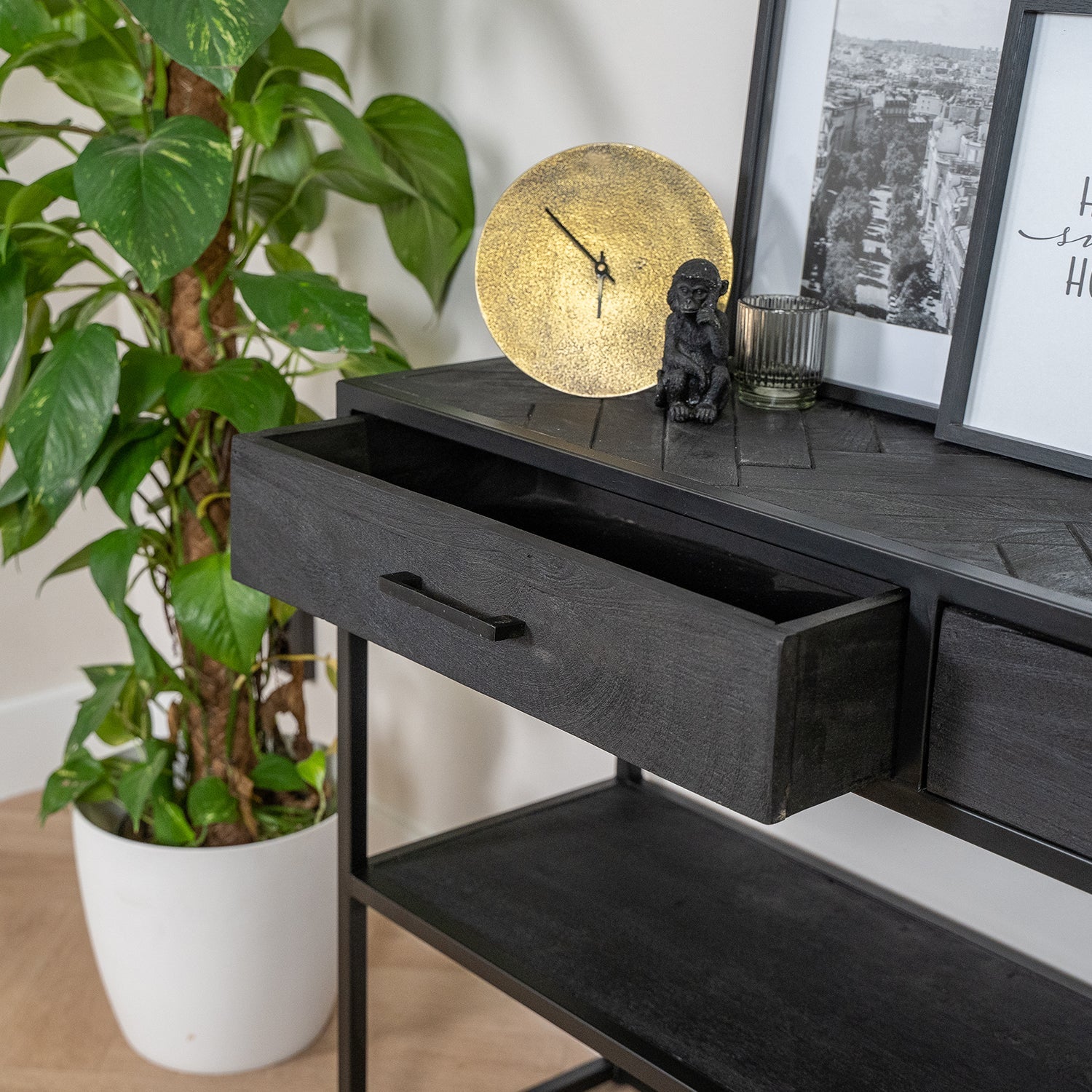 Sidetables met lades yara zwart mangohout visgraat patroon