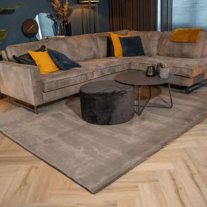Vloerkleed_Plush_Antraciet_1