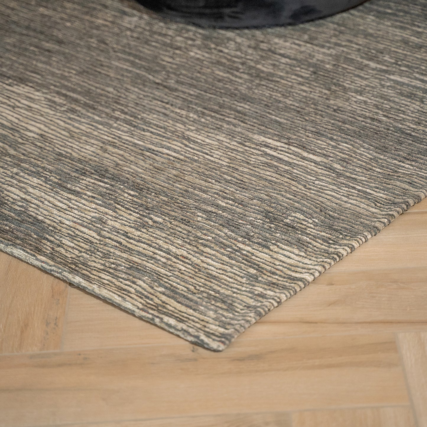 Vloerkleed_Serengi_Lichtgrijs_4