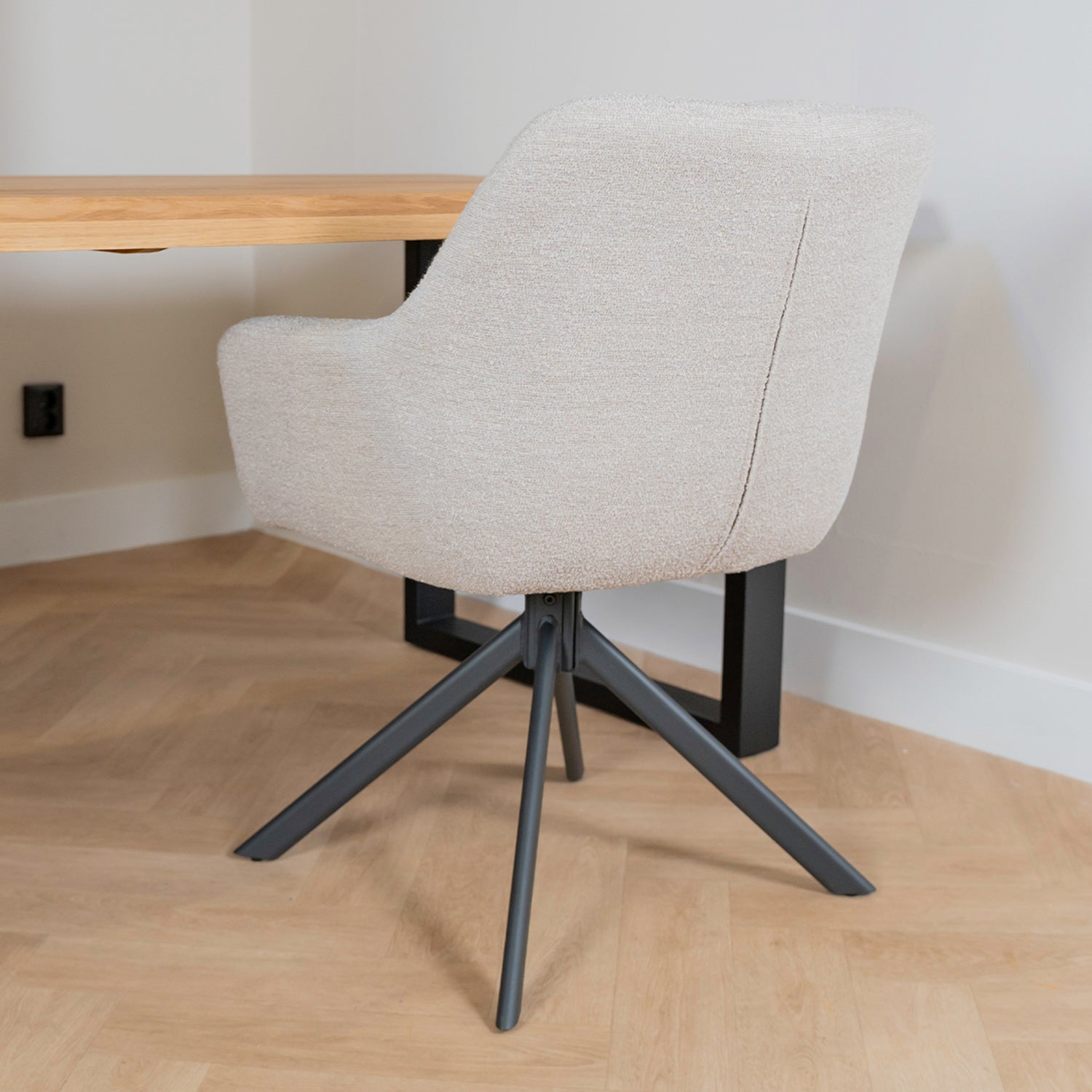 boucle eetkamerstoel alba