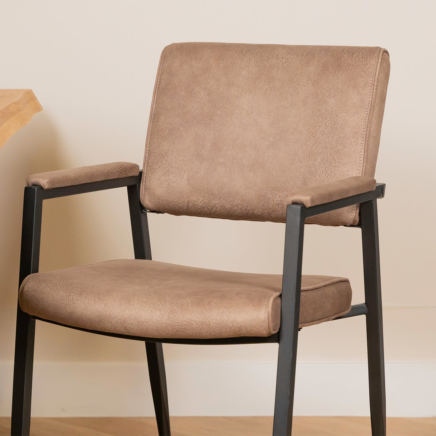 Eetkamerstoel Bodie | Sand Microvezel