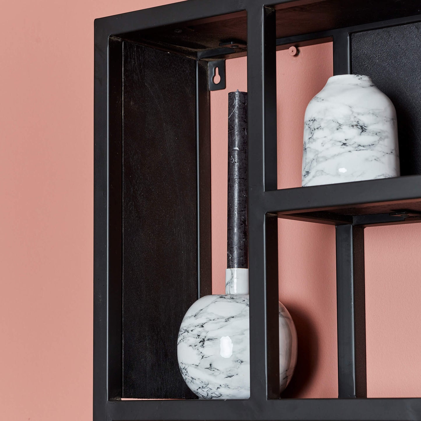 Wandrek Yara | Vierkant